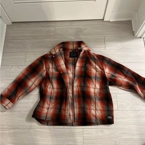 Levi’s relaxed fit M men’s plaid trucker jacket
